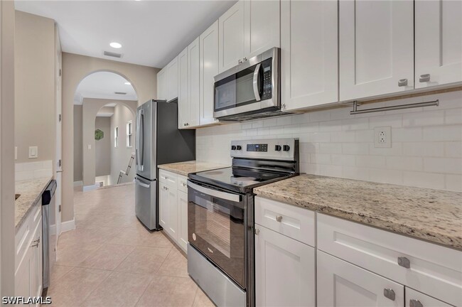 27035 Serrano Way in Bonita Springs, FL - Building Photo - Building Photo