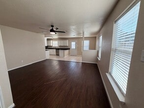 2602 Shark Cir in Texas City, TX - Building Photo - Building Photo