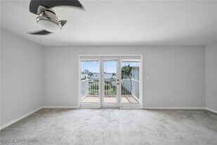 3338 N Key Dr in North Fort Myers, FL - Building Photo
