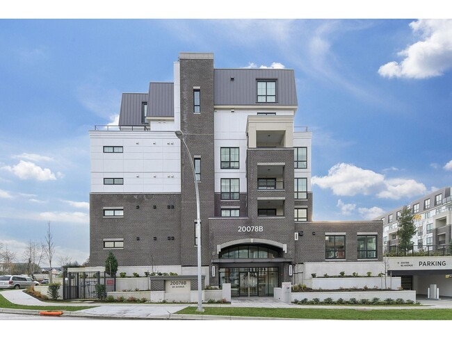 20078-B185 85 Ave in Langley, BC - Building Photo - Building Photo