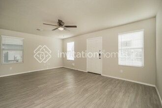 5445 Verdugos Pl-Unit -6500-13 in San Antonio, TX - Building Photo - Building Photo