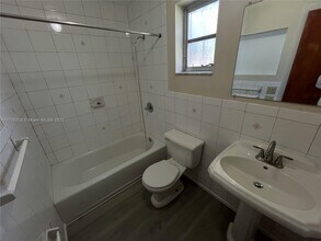 1456 SW 64th Ave-Unit -0 in West Miami, FL - Building Photo - Building Photo