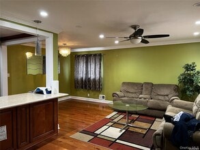 83-12 253rd St in Queens, NY - Building Photo - Building Photo