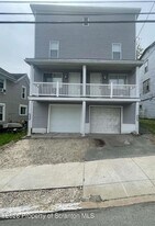 139 Dundaff St in Forest City, PA - Building Photo