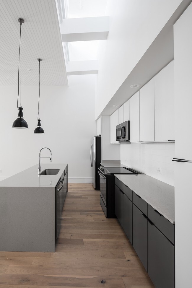 Auction House Apartments in New Orleans, LA - Building Photo - Building Photo