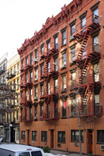 143 Sullivan St in New York, NY - Foto de edificio - Building Photo