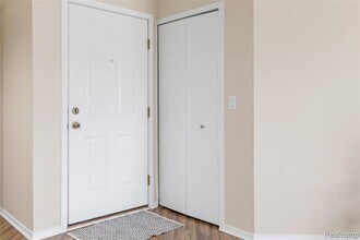 2620 Greenstone Blvd in Auburn Hills, MI - Building Photo - Building Photo