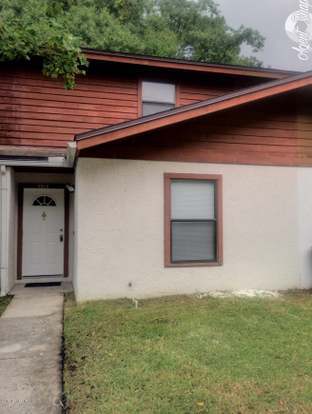 property at 4516 Melissa Ct W