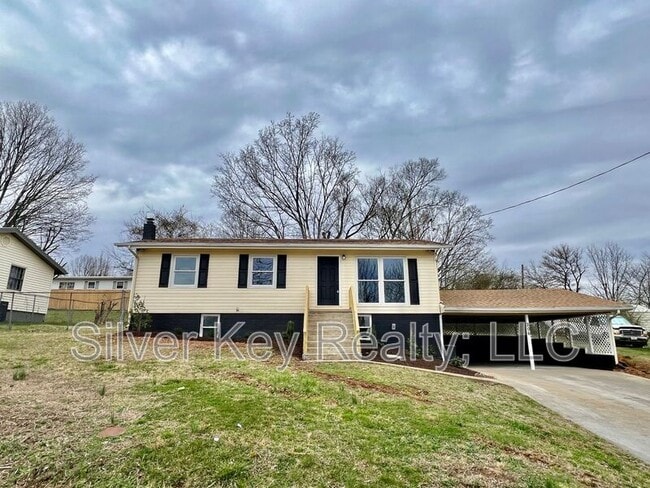 property at 206 Riggs St