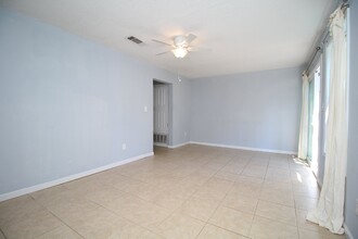 950 Coronado Dr in Gulf Breeze, FL - Building Photo - Building Photo