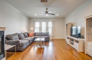 21 Totman St in Quincy, MA - Building Photo