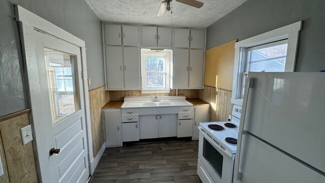 1509 W 5th St in Hastings, NE - Building Photo - Building Photo