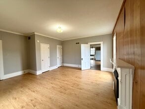 927 E Mt Vernon St in Somerset, KY - Building Photo - Building Photo