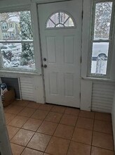 1835 Hovland Ct in Evanston, IL - Building Photo - Building Photo