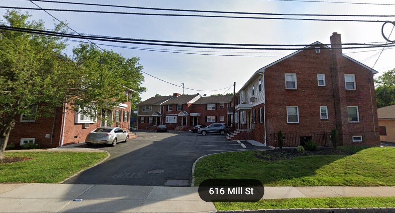 616 Mill St in Belleville, NJ - Building Photo