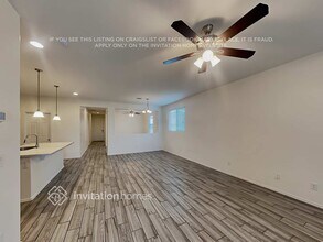 18262 W Williams Rd in Surprise, AZ - Building Photo - Building Photo