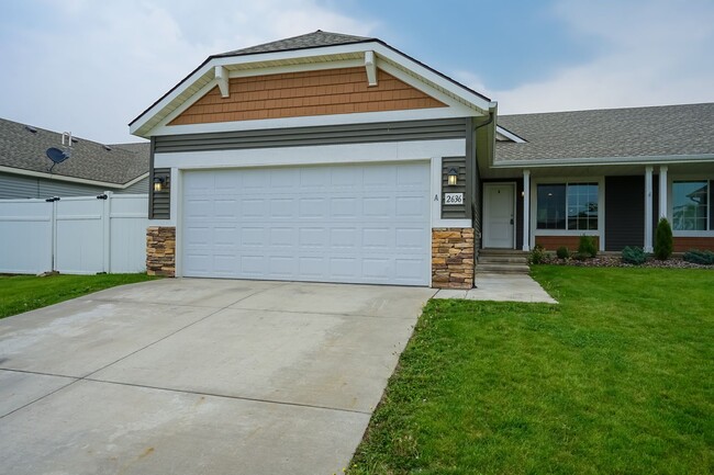 property at 2636 N Revette St