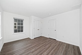 851 Mapleton Ave in Middletown, DE - Building Photo - Building Photo