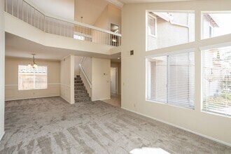 1714 Avenida Alta Mira in Oceanside, CA - Building Photo - Building Photo