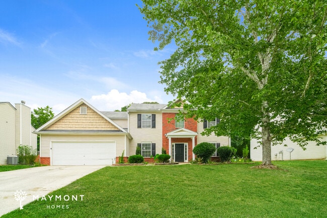 property at 827 N Bay Overlook