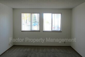 1510 Warren St in Mankato, MN - Building Photo - Building Photo