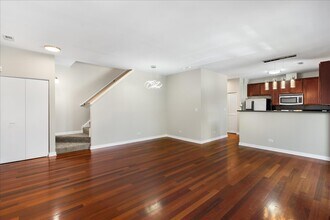 803 E 41st St in Chicago, IL - Building Photo - Building Photo