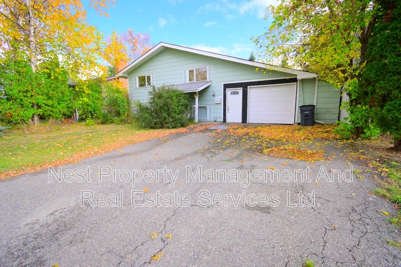 2396 Jasper St in Prince George, BC - Building Photo