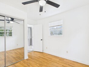 108 Beverly Dr in Fredericksburg, TX - Building Photo - Building Photo