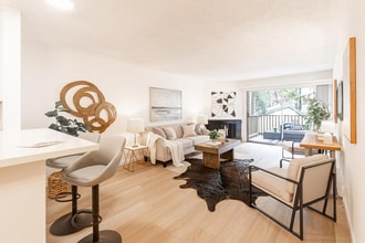 371 Imperial Way in Daly City, CA - Building Photo - Building Photo