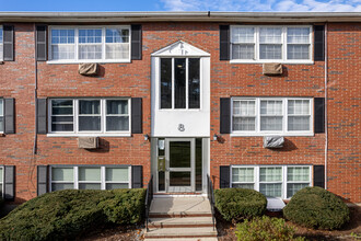 Tara Gardens in Weymouth, MA - Foto de edificio - Building Photo