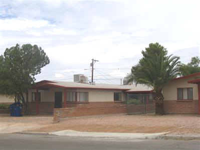 739-& 747 E Waverly St in Tucson, AZ - Building Photo