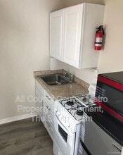 3700 S Lincoln St, Unit 4 in Englewood, CO - Building Photo - Building Photo