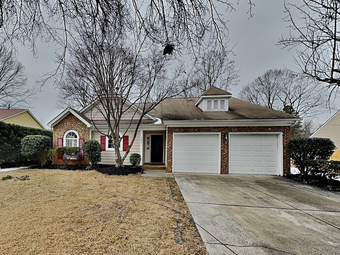 10301 Danesway Ln in Cornelius, NC - Building Photo