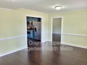 2437 Lower Roswell Rd in Marietta, GA - Building Photo - Building Photo