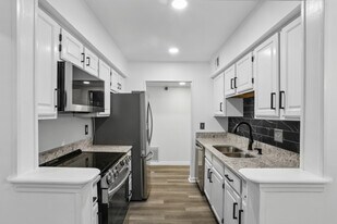 1612 Huntingdon Chase, Unit 1612 Huntingdon Chase in Atlanta, GA - Building Photo