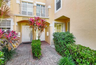 17061 Emile St in Boca Raton, FL - Building Photo - Building Photo