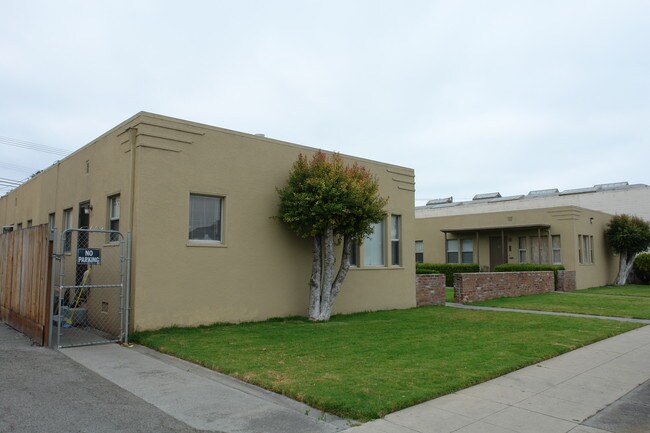 212 Soledad St in Salinas, CA - Foto de edificio - Building Photo