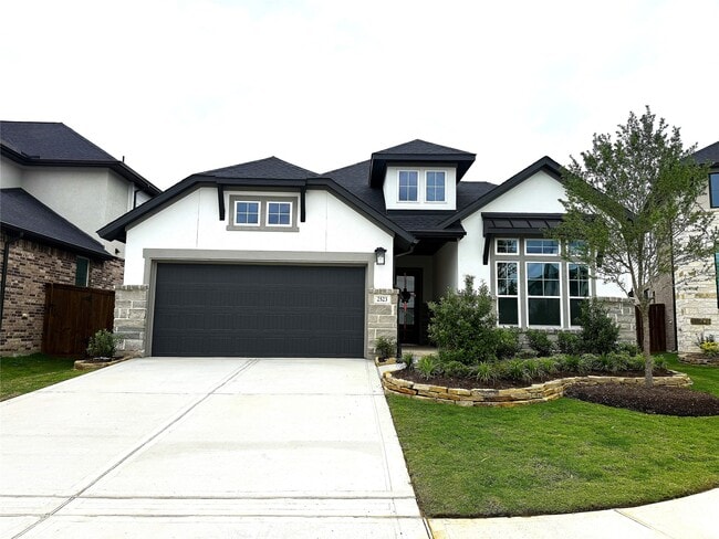 property at 2523 Dovetail Elm Dr