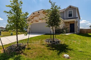 238 Jaycen Ln in New Braunfels, TX - Building Photo