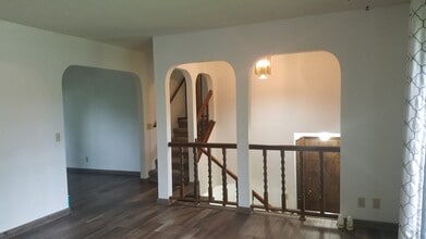 2 Decatur Cir in Council Bluffs, IA - Building Photo - Building Photo