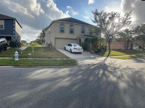 2345 Walnut Canyon Dr in Kissimmee, FL - Building Photo - Building Photo