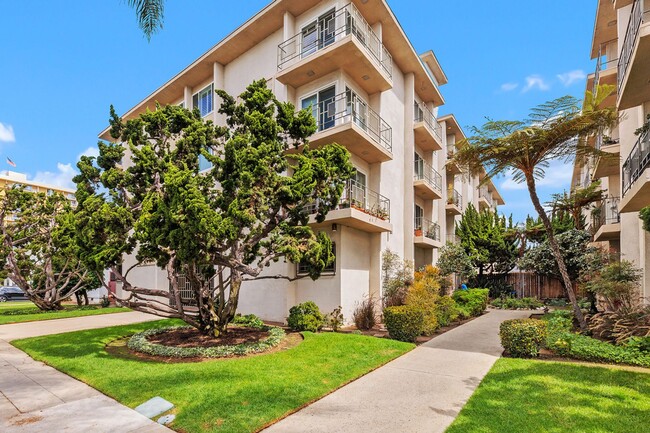 property at 3431 Park Blvd