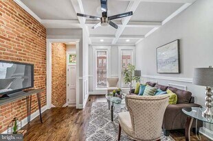 1530 Covington St in Baltimore, MD - Building Photo