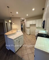 29790 Painted Desert Dr in Menifee, CA - Building Photo - Building Photo