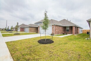 5722 Plantation Forest Dr in Katy, TX - Building Photo