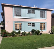 1466 S Sherbourne Dr in Los Angeles, CA - Building Photo