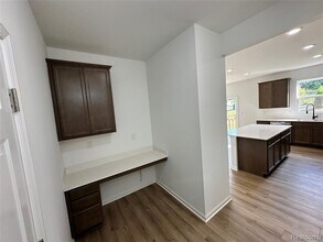 4881 Marquette Dr in Milford, MI - Building Photo - Building Photo