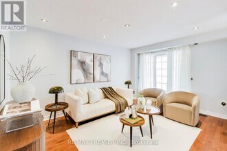 135 Richard Coulson Crescent in Whitchurch-Stouffville, ON - Building Photo - Building Photo