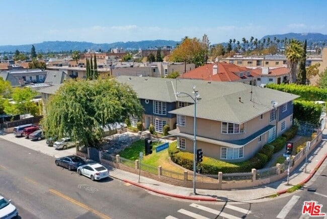 property at 3901 4th St