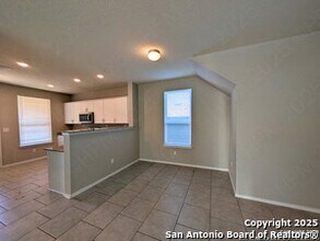 10330 Gibbons Creek in San Antonio, TX - Building Photo - Building Photo